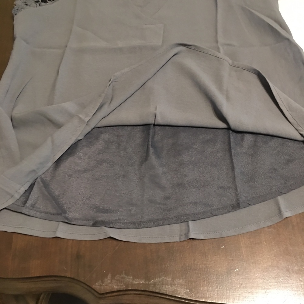 Sleeveless Lace Crochet Top - Picture 6 of 10